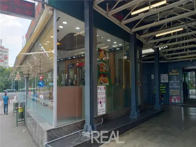 Spatii cu vad comercial si standuri - zona Piata Sudului - Bucuresti