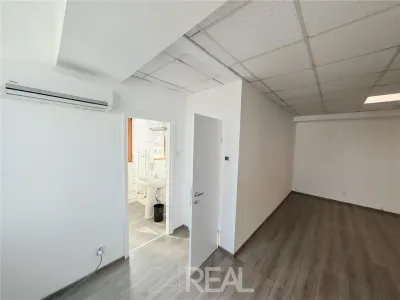 Spatii birouri - Calea Plevnei - de la 85 mp - preturi in descriere - foto 6
