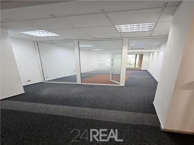 Spatii de birouri langa metrou Aurel Vlaicu - 70 mp si 128 mp - foto 12