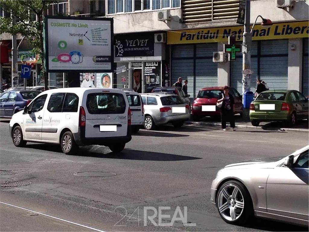 Vanzare spatiu comercial in zona intens circulata - foto 2