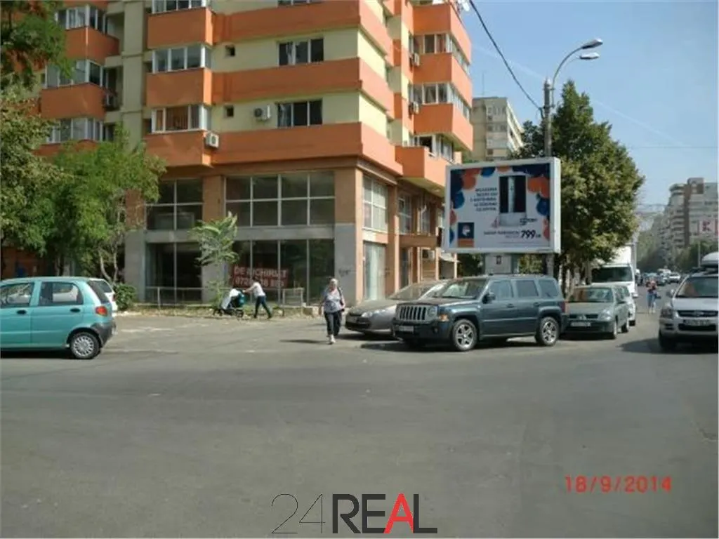 Spatiu comercial de inchiriat Pantelimon stradal mezanin - foto 3