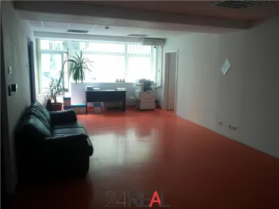 Vanzare spatii birouri - 230 mpc - pret/etaj - foto 8