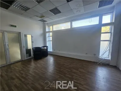 Inchiriere spatiu depozitare/showroom - Bucuresti