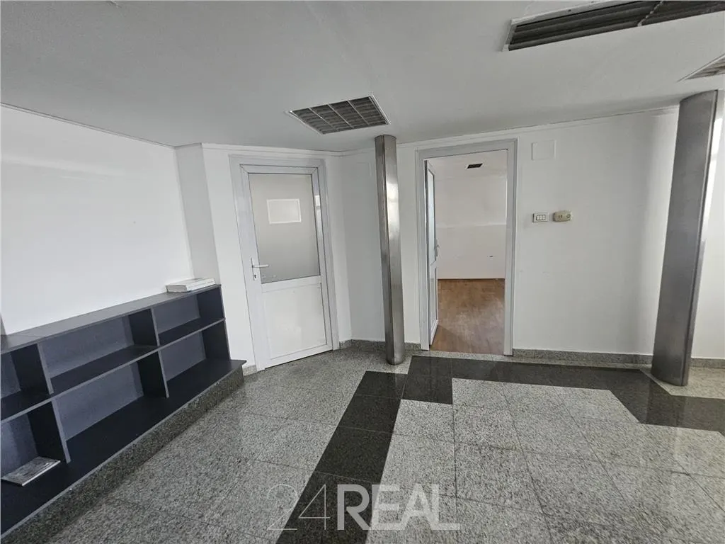 Inchiriere spatiu depozitare/showroom - foto 10