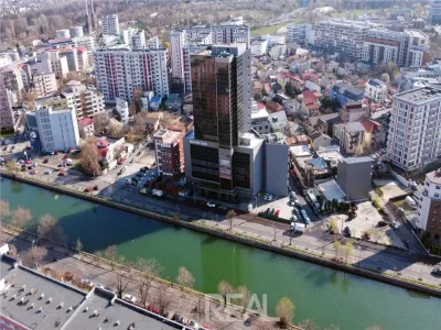 Riverside Tower - spatii langa metrou cu preturi de la 7.5 EUR + TVA - foto 14