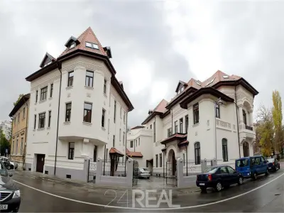 Vila de prestigiu de vanzare - foto 2