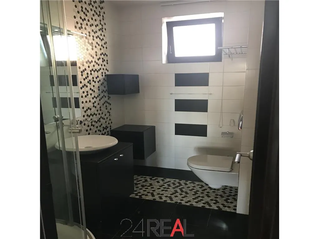 Birou de inchiriat langa Parcul Herastrau - Penthouse cu terasa - foto 12
