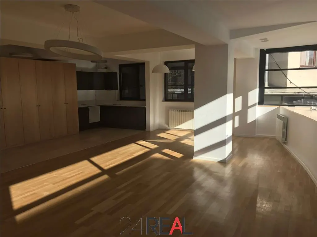 Birou de inchiriat langa Parcul Herastrau - Penthouse cu terasa - foto 5