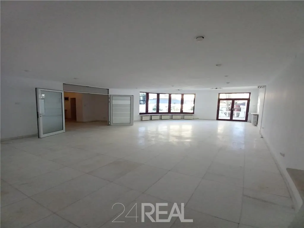 Inchiriere vila metrou Aurel Vlaicu - pretabil birouri/salon/clinica - foto 3