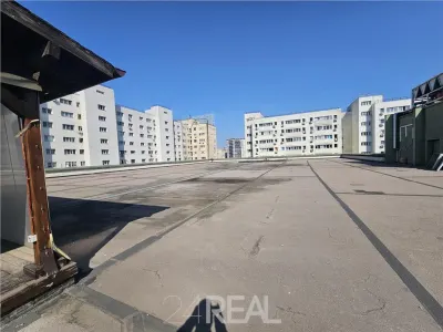 Vanzare cladire pe etaje - pretabil clinica, spital - foto 3