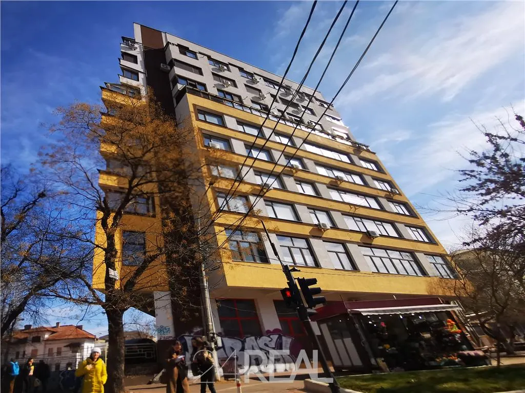 Inchiriere spatiu de birouri in zona Mall Vitan - foto 1