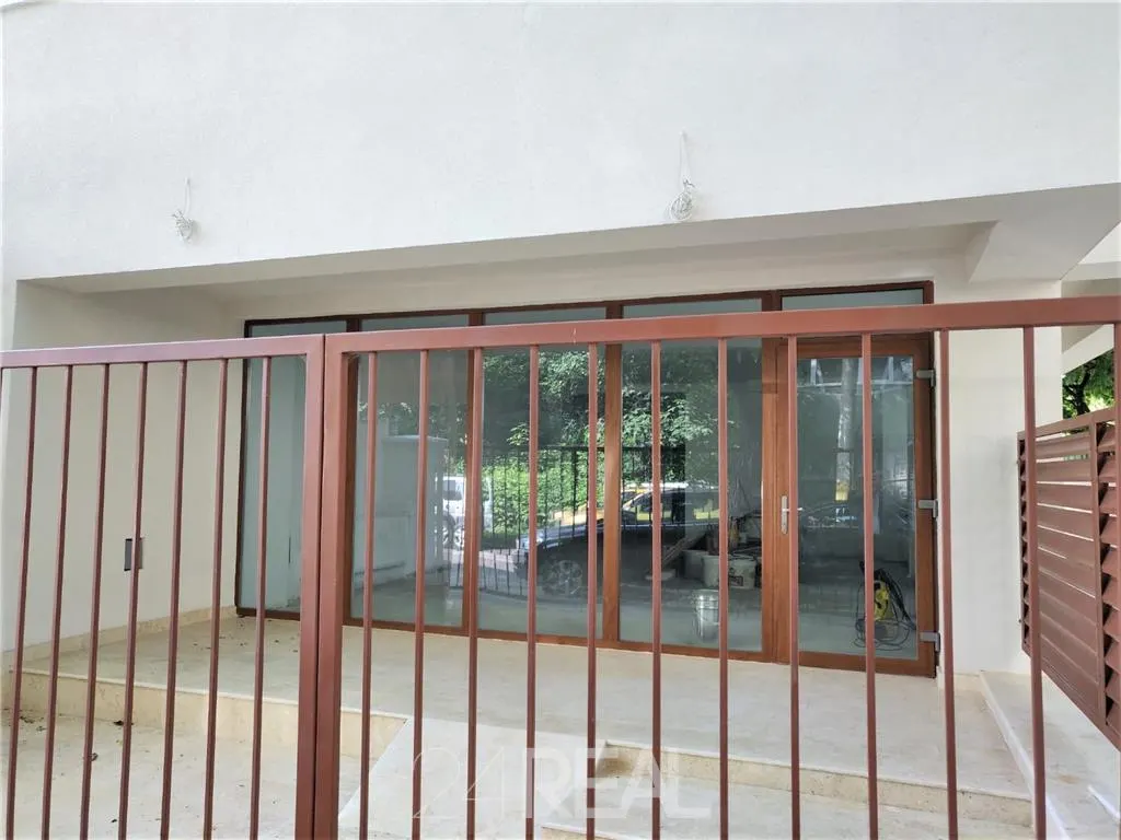 Vila de vanzare in zona Bucurestii Noi - Metrou Jiului - foto 3