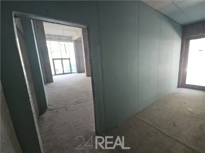 Inchiriere spatii comerciale zona de Nord de la 170 mp - foto 10