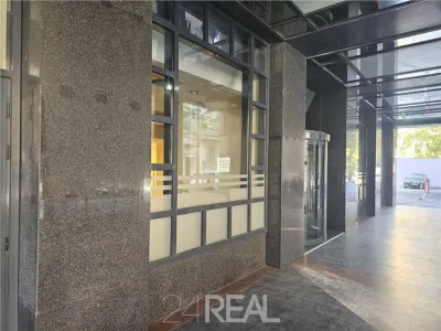 Spatiu comercial stradal ultracentral 445 mp - Bucuresti