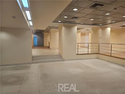 Spatiu comercial stradal ultracentral 445 mp - foto 7