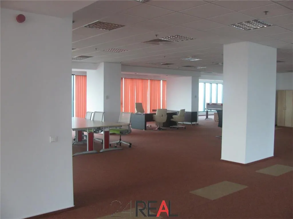 Vanzare cladire birouri zona Pipera Tunari - foto 20
