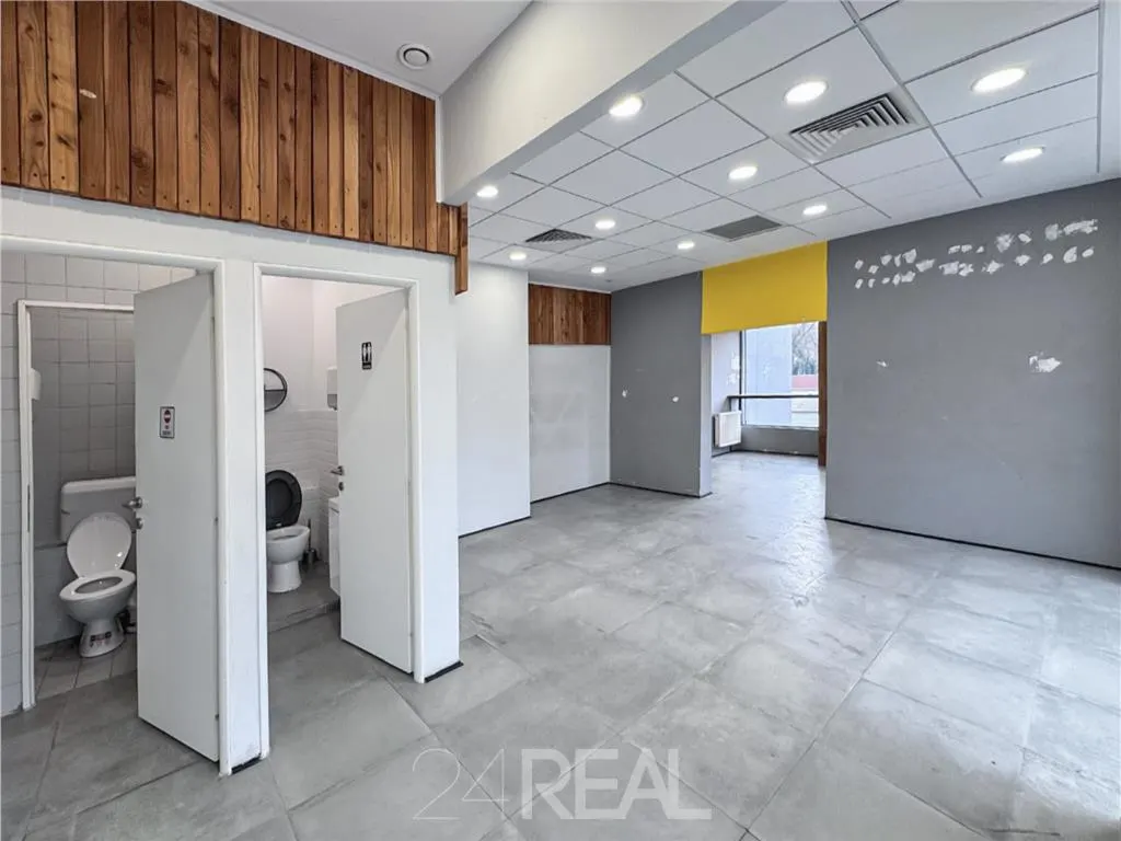 Inchiriere spatiu comercial stradal Metrou Aurel Vlaicu - 107 mp - foto 3