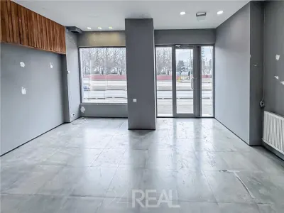 Inchiriere spatiu comercial stradal Metrou Aurel Vlaicu - 107 mp - foto 4