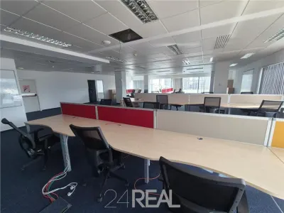 Spatii de birouri de inchiriat in Conect 3 BC - de la 348 mp - foto 25