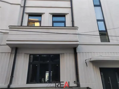Vila de mari dimensiuni pretabila birouri - de vanzare - foto 11