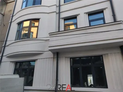 Vila de mari dimensiuni pretabila birouri - de vanzare - foto 12