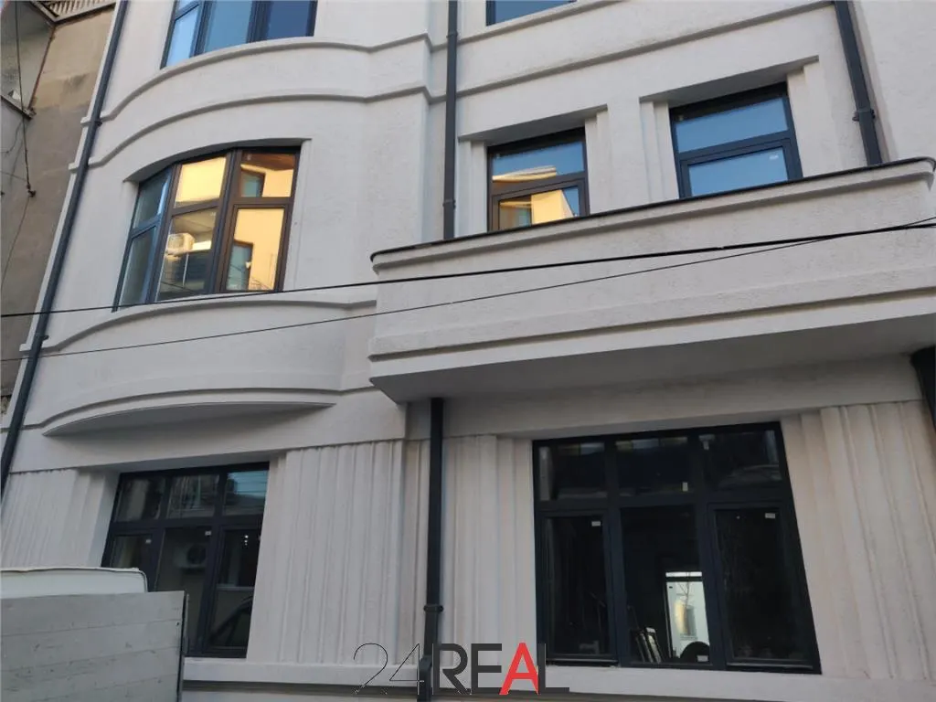 Vila de mari dimensiuni pretabila birouri - de vanzare - foto 12