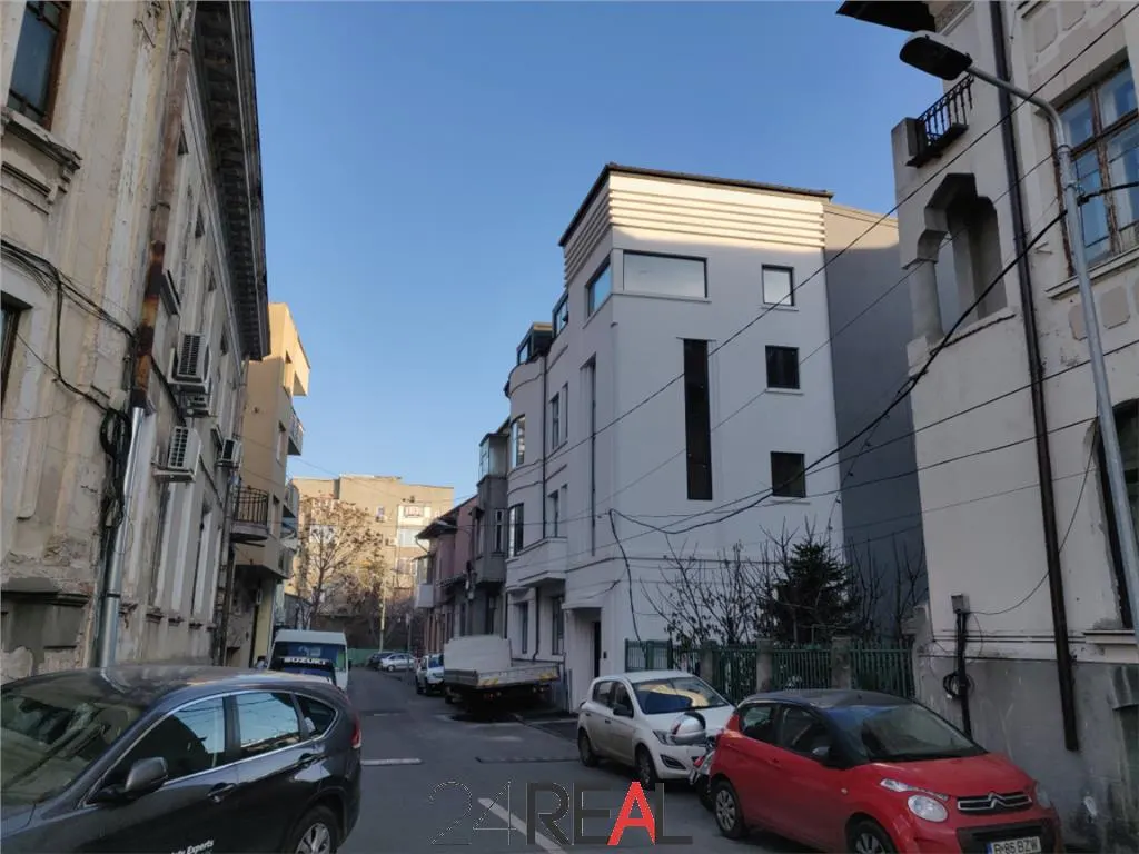 Vila de mari dimensiuni pretabila birouri - de vanzare - foto 9