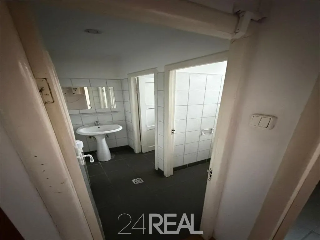 Inchiriere spatiu comercial zona Unirii - foto 16