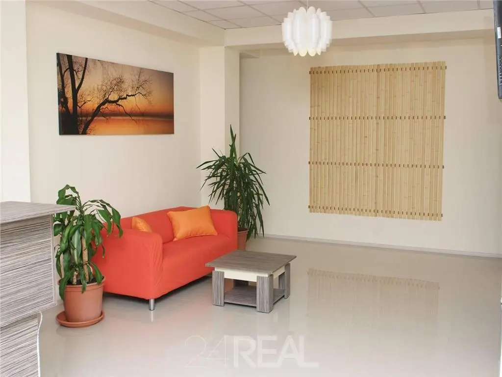 Spatiu pretabil Clinica medicala, Remodelare corporala, Notariat - foto 6