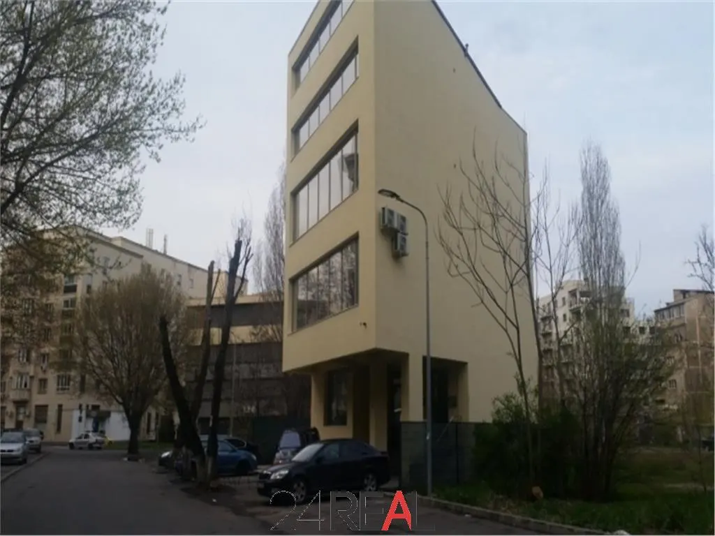 Cladire de birouri de vanzare Natiunile Unite - foto 1