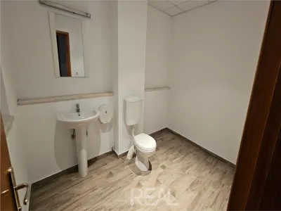 Vanzare birou langa Herastrau/Arcul de Triumf parter 400 mp - foto 11
