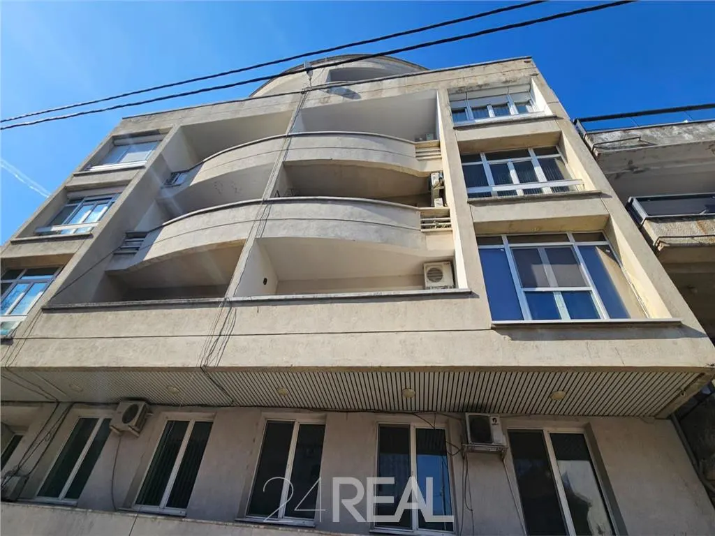 Vanzare birou langa Herastrau/Arcul de Triumf parter 400 mp - foto 15