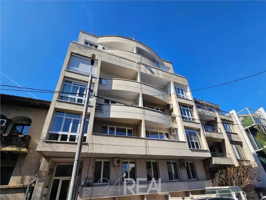 Vanzare birou langa Herastrau/Arcul de Triumf parter 400 mp - foto 16