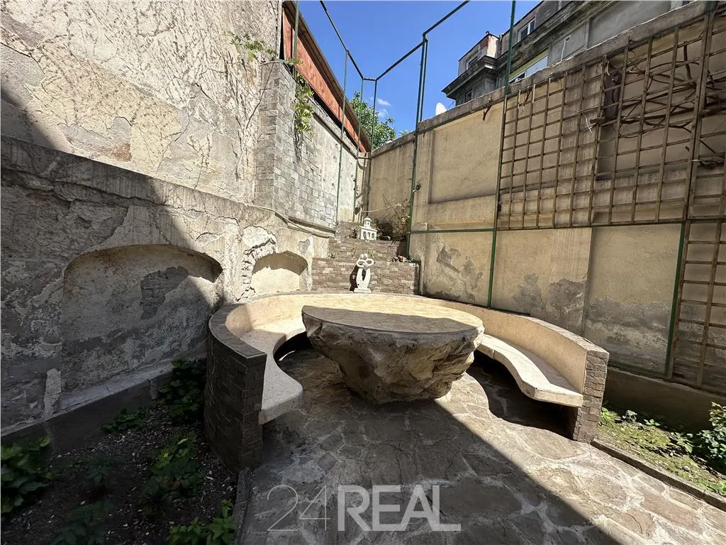 Vila brancoveneasca pretabila: birouri, clinica, ceainarie - foto 2