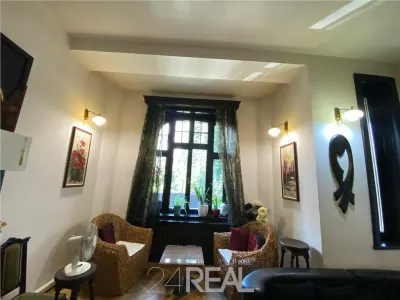 Vila brancoveneasca pretabila: birouri, clinica, ceainarie - foto 11