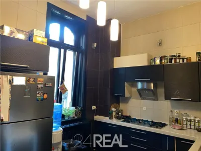 Vila brancoveneasca pretabila: birouri, clinica, ceainarie - foto 9