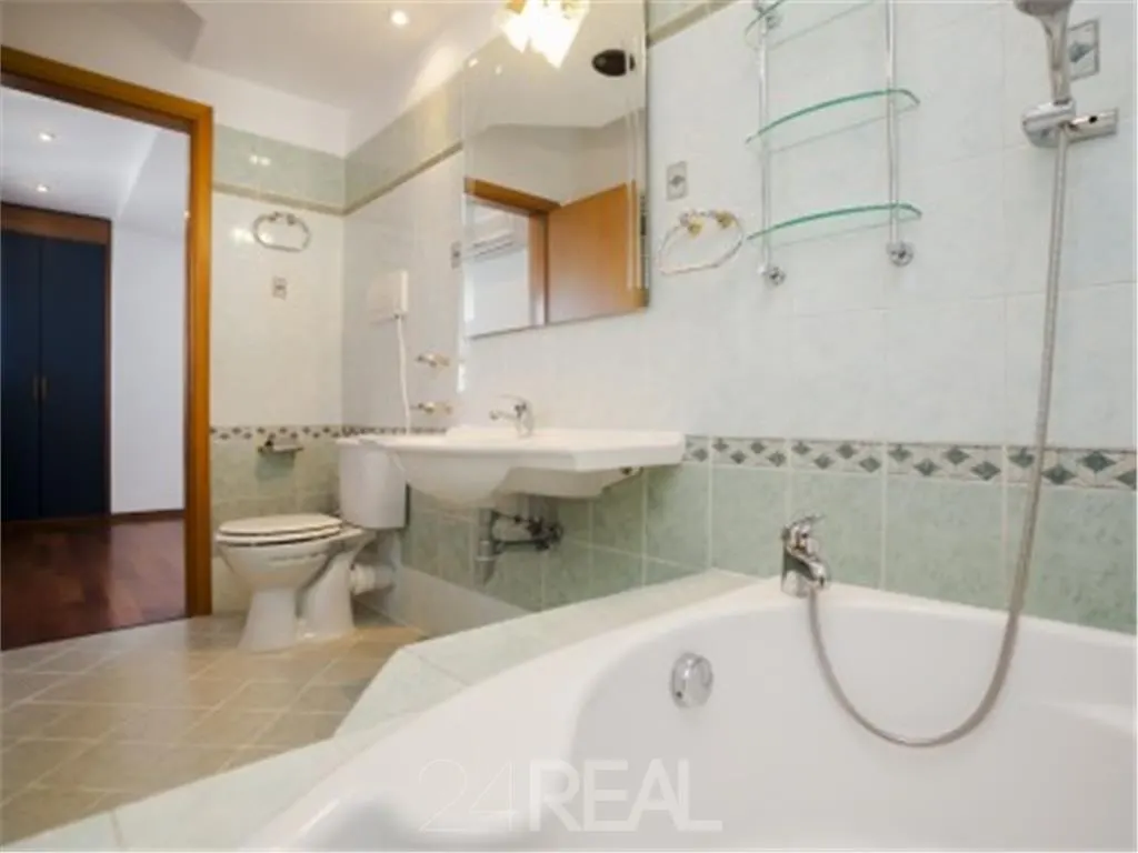 Apartament de vanzare pentru birouri sau locuit in Primaverii - 110 mp - foto 5