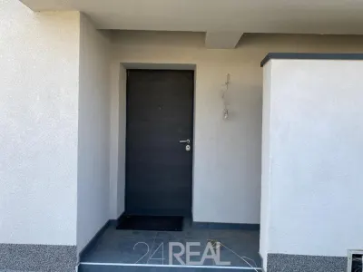 Vila tip duplex de vanzare in Otopeni - zona Matei Basarab - foto 2