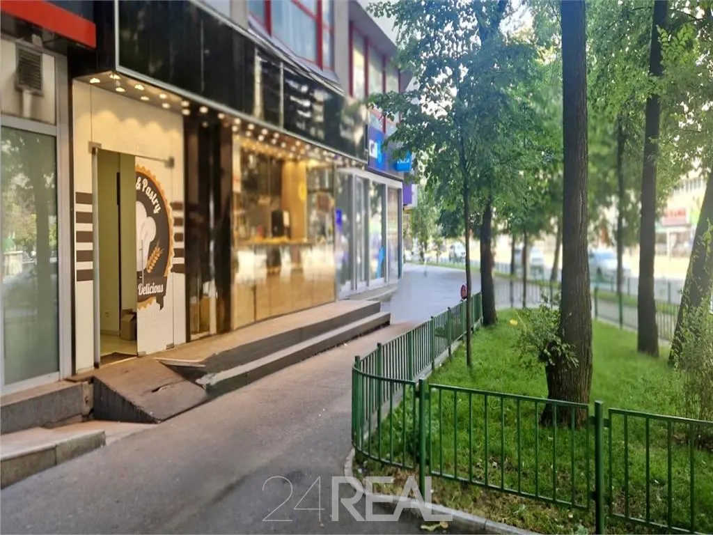 Inchiriere spatiu comercial stradal pretabil Horeca - foto 1