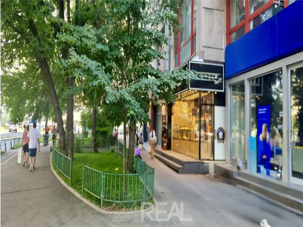 Inchiriere spatiu comercial stradal pretabil Horeca - foto 2
