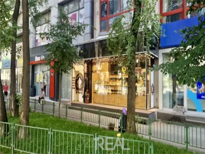 Inchiriere spatiu comercial stradal pretabil Horeca - foto 3