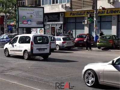 De vanzare spatiu comercial in zona intens circulata - foto 3