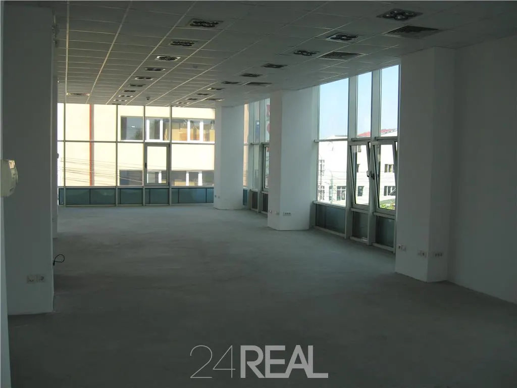 Spatiu birou de inchiriat de la 240 mp - foto 4