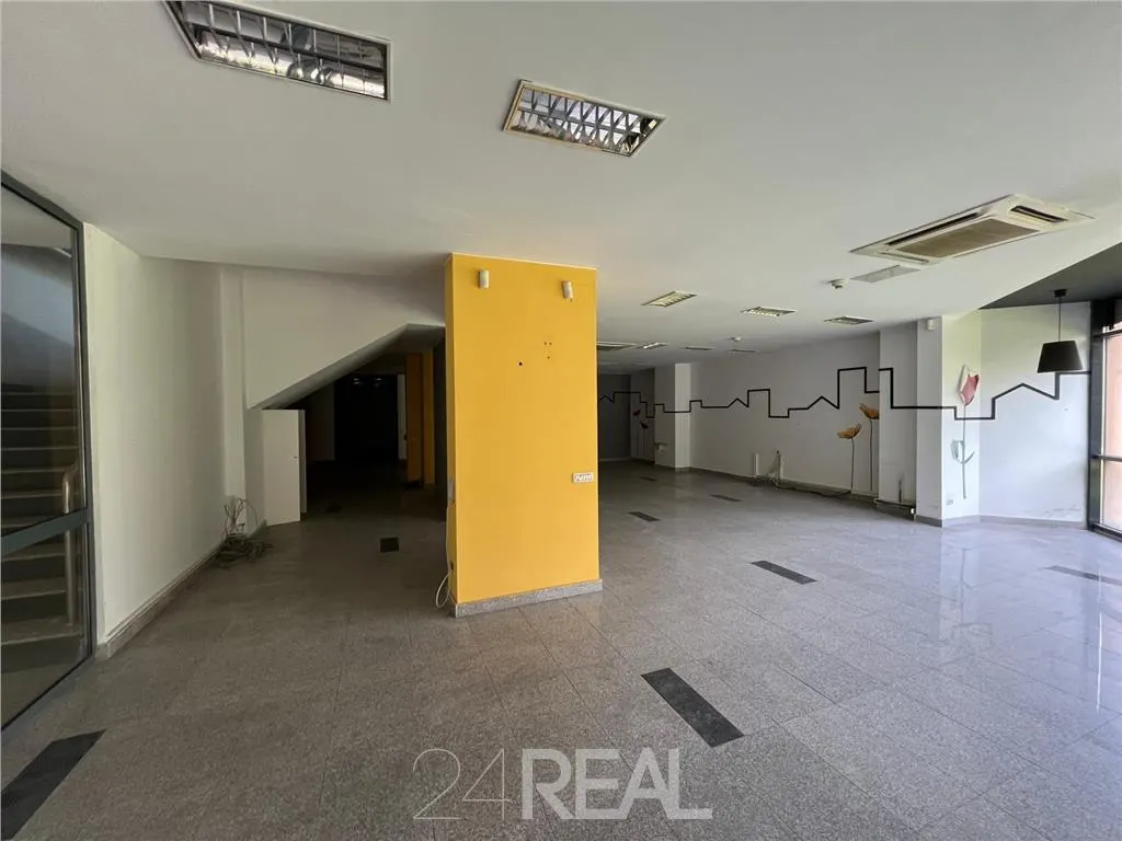 Spatiu multifunctionale - clinica, comercial, showroom, birouri - foto 19