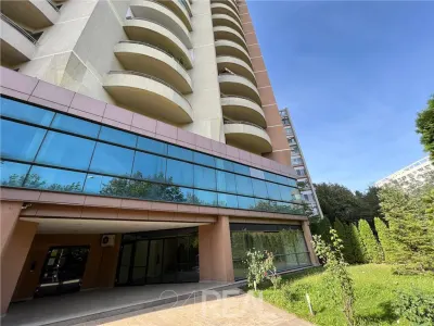 Vanzare Spatiu comercial stradal - Parter si Mezanin - 900 mp - foto 22