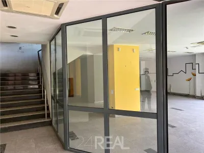 Vanzare Spatii - clinica, comercial, showroom, birouri - foto 19