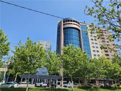 Vanzare Spatii - clinica, comercial, showroom, birouri - foto 4