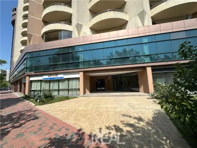 Vanzare Spatii - clinica, comercial, showroom, birouri - foto 6