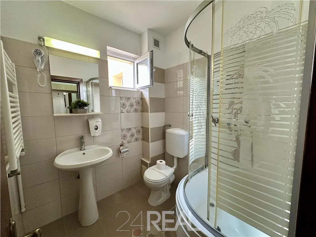 Vanzare Cladire Multifunctionala 783mp Mamaia Nord - Pensiune la Cheie - foto 19