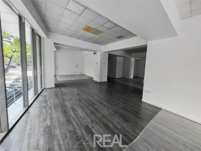 Spatiu comercial disponibil 310 mp - Baneasa - foto 2